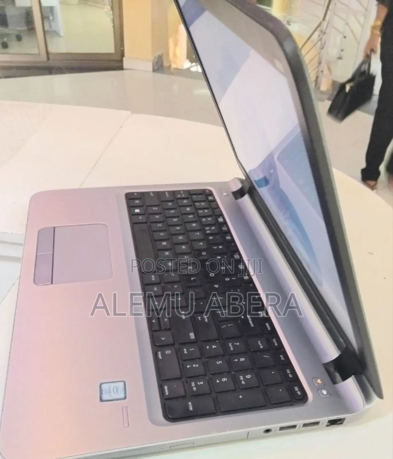 New Laptop HP 8GB Intel Core i7 HDD+SSD 1T