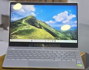 New Laptop HP 16GB Intel Core i7 SSD 512GB