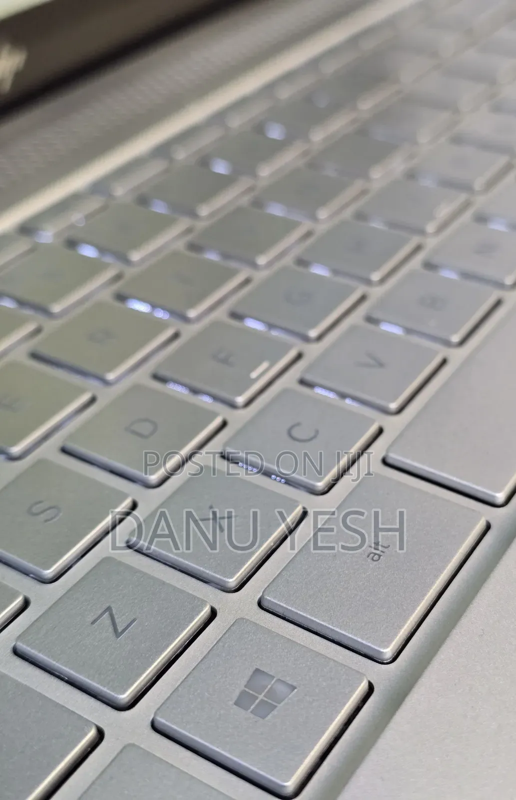New Laptop HP Envy 13 16GB Intel Core i7 SSD 512GB