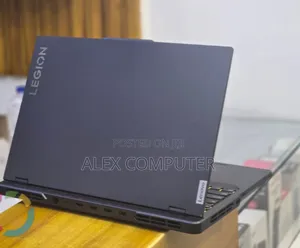New Laptop Lenovo Legion 5 16GB Intel Core i7 SSD 512GB