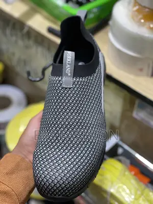 Workland Breathable Lightweight Steel Safety Shoes