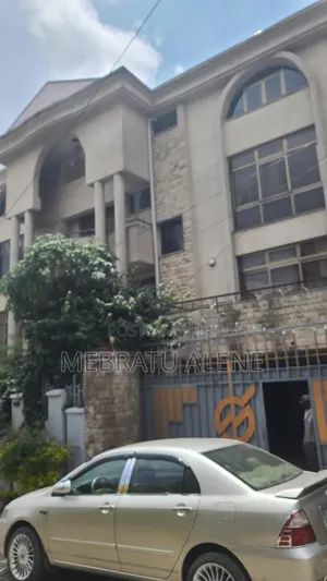 Furnished 9bdrm Villa in City Center Home, Yeka for sale