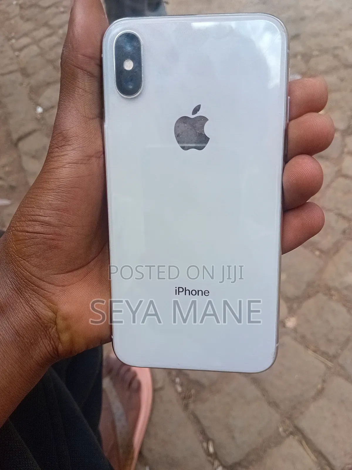 Apple iPhone X 64 GB White