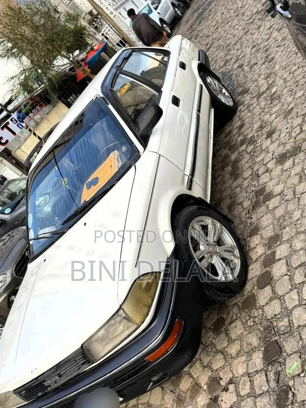 Toyota Corolla II 1991 White