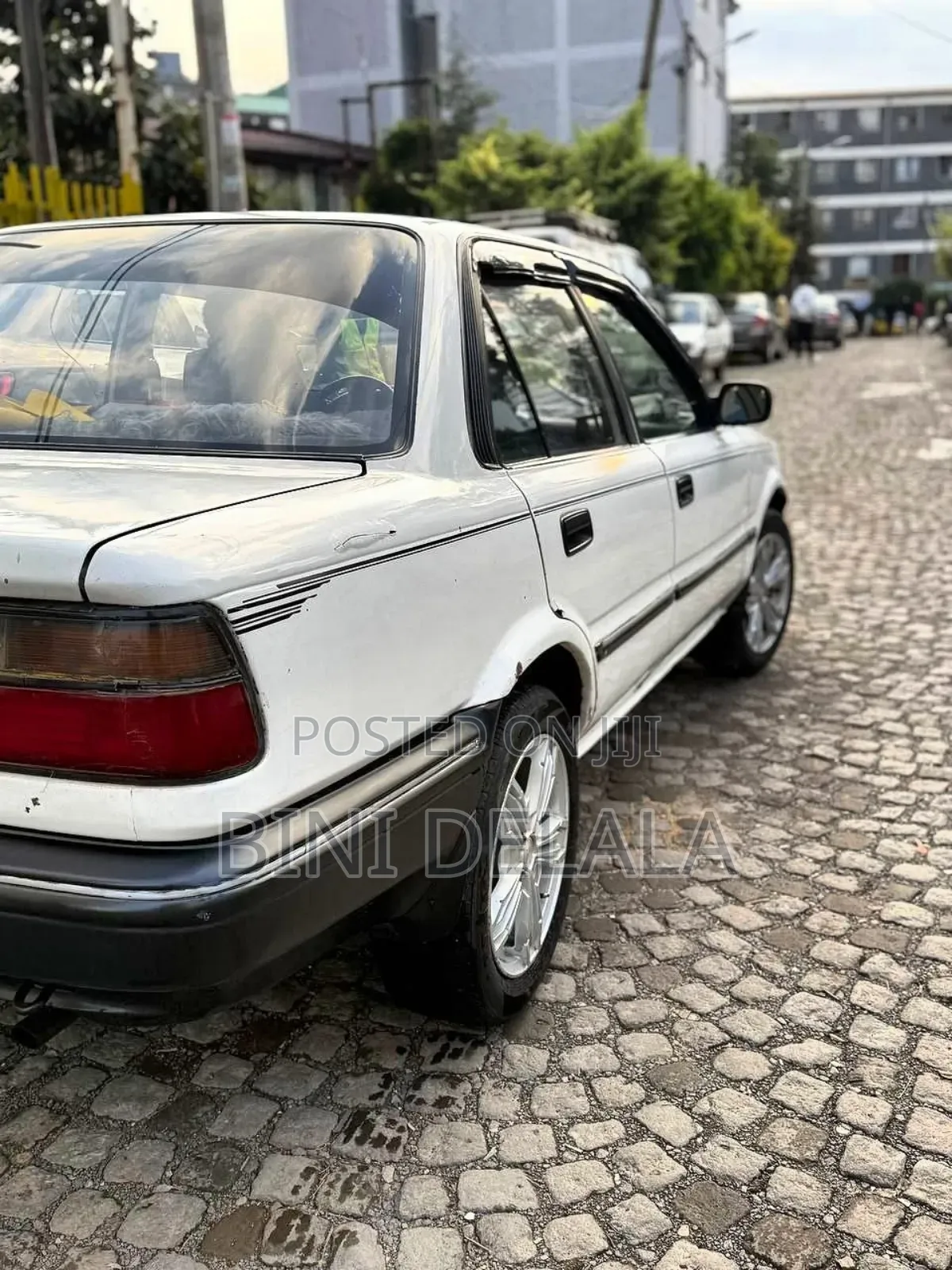 Toyota Corolla II 1991 White