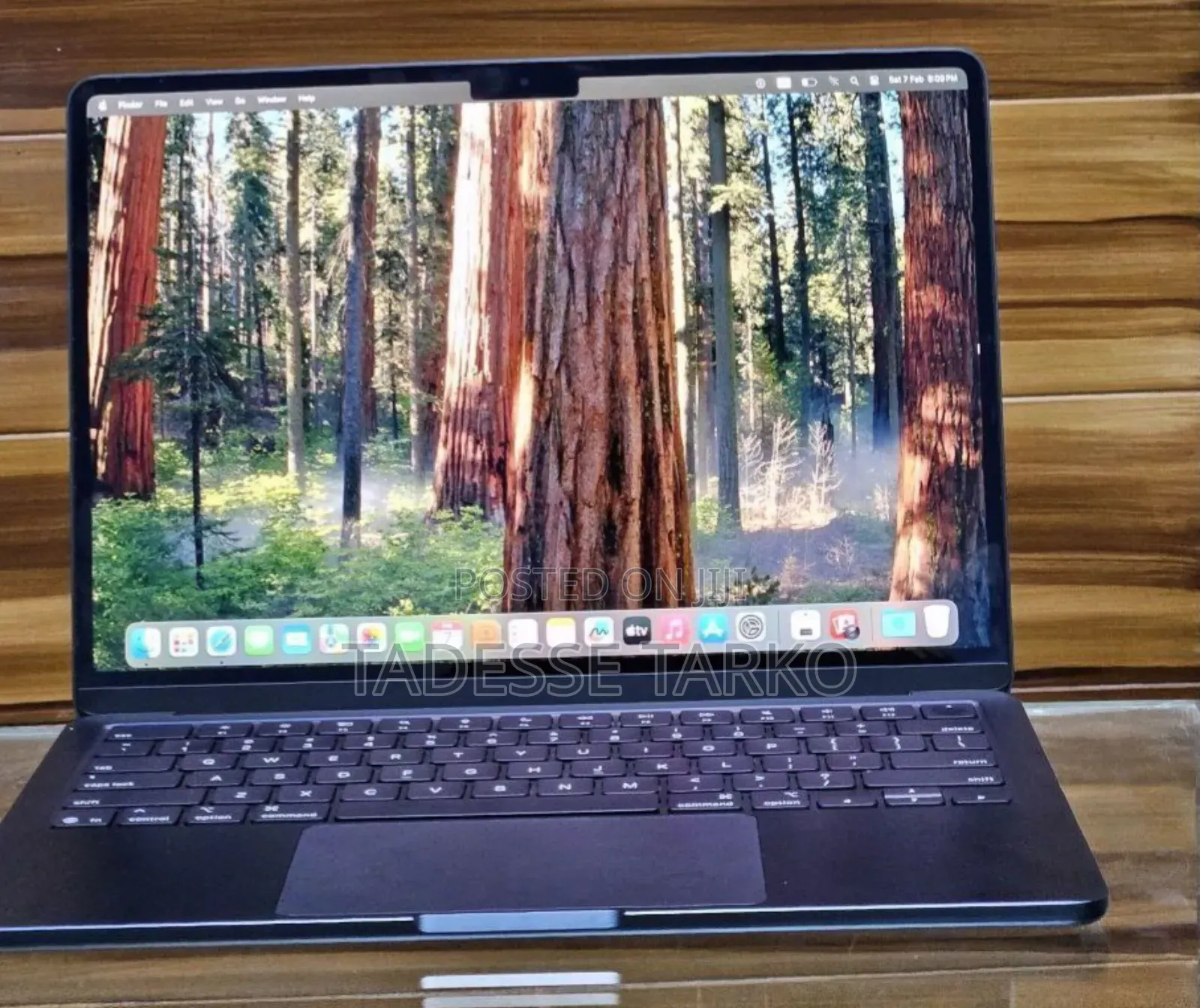 New Laptop Apple MacBook Air 2025 M4 13-inch 16GB Apple M4 SSD 256GB