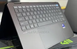 New Laptop HP OmniBook Ultra Flip 14" 32GB Intel Core Ultra 9 SSD 2T