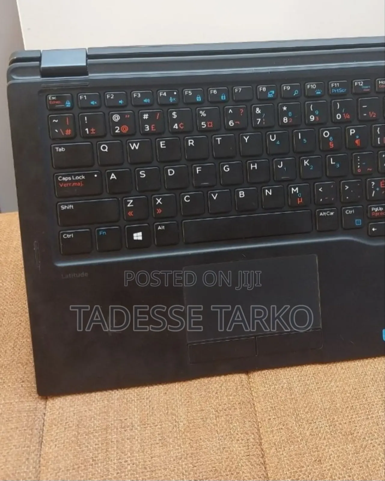 New Laptop Dell Latitude 5289 16GB Intel Core i7 SSD 512GB