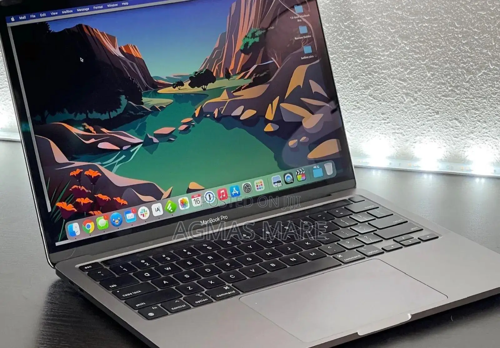 New Laptop Apple MacBook Pro M1 8GB Apple M1 SSD 256GB