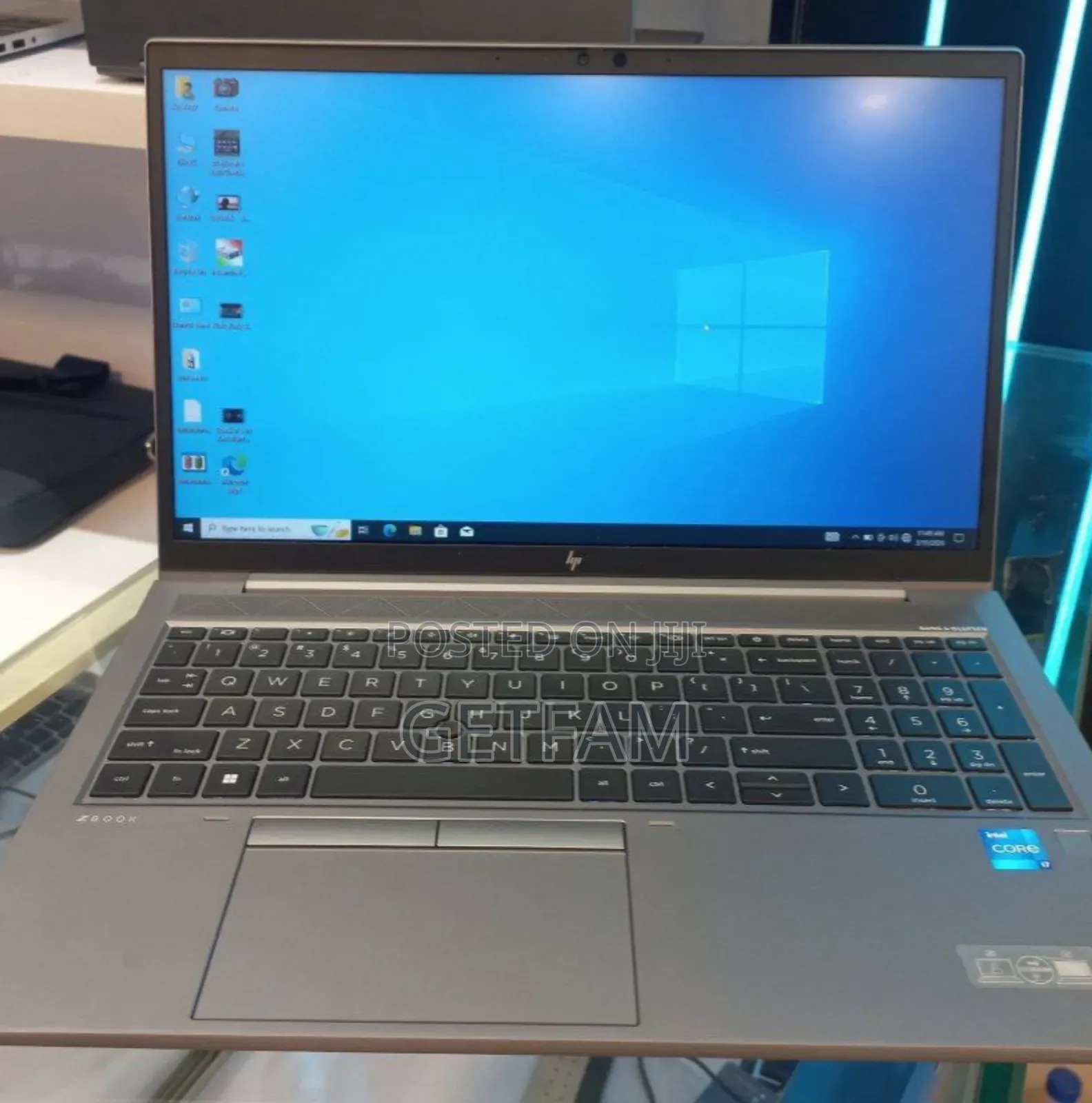 New Laptop HP ZBook Studio G3 16GB Intel Core i9 SSD 512GB