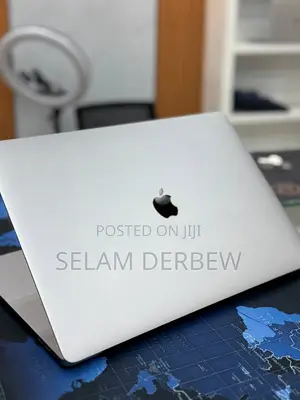 New Laptop Apple MacBook Pro 2019 16GB Intel Core i7 SSD 512GB