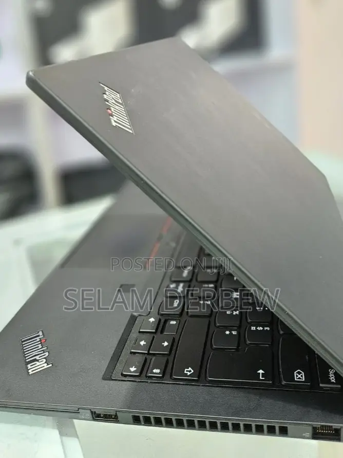 New Laptop Lenovo ThinkPad t495s 8GB AMD Ryzen 5 SSD 512GB