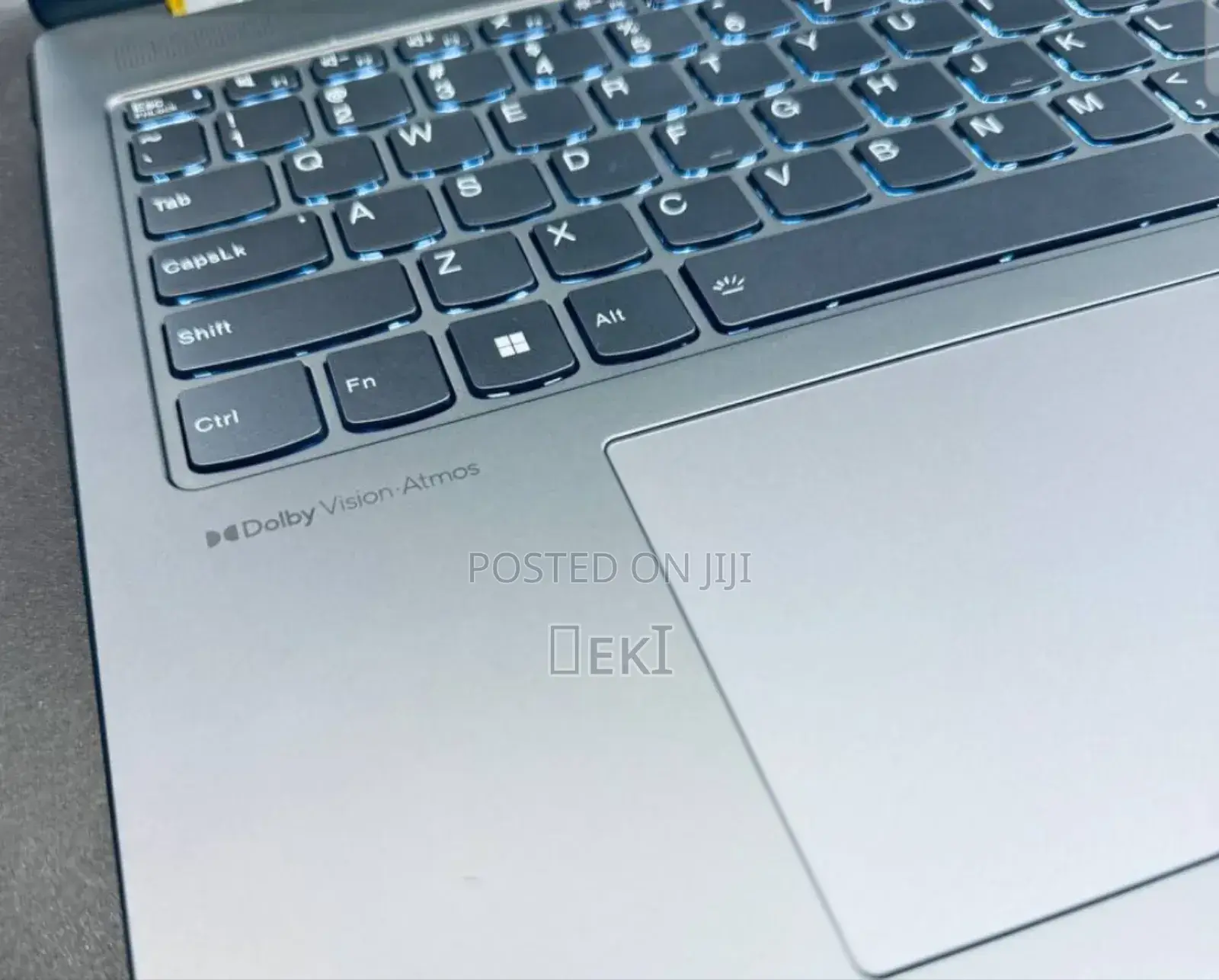 New Laptop Lenovo Yoga 7i 16GB Intel Core i7 SSD 512GB