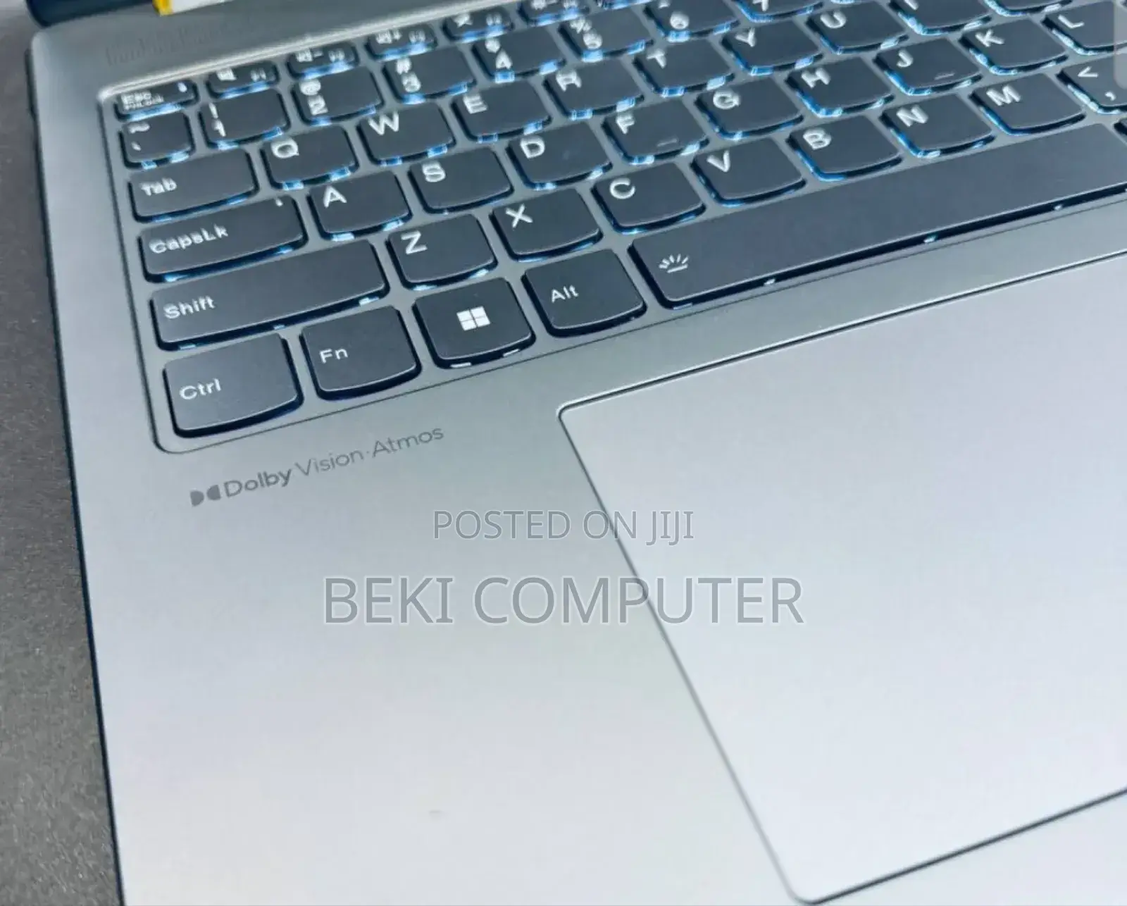New Laptop Lenovo Yoga 7i 16GB Intel Core i7 SSD 512GB