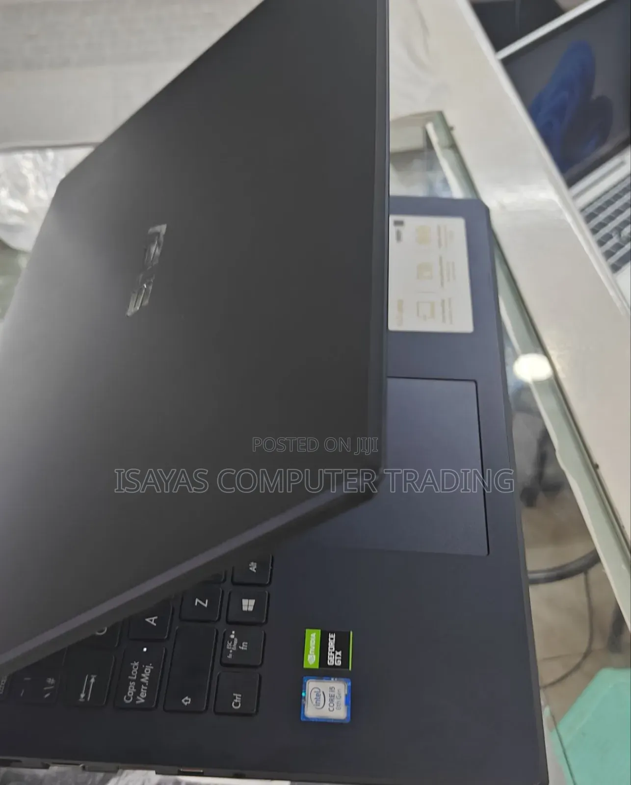 New Laptop Asus 8GB Intel Core i5 SSD 512GB