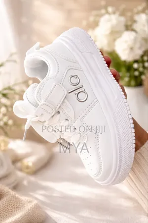 Alo Kids Shoe