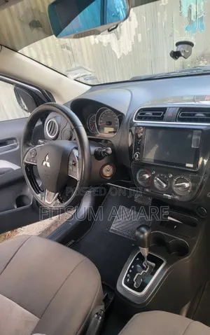 Mitsubishi Attrage 2021 Gray