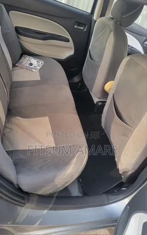 Mitsubishi Attrage 2021 Gray