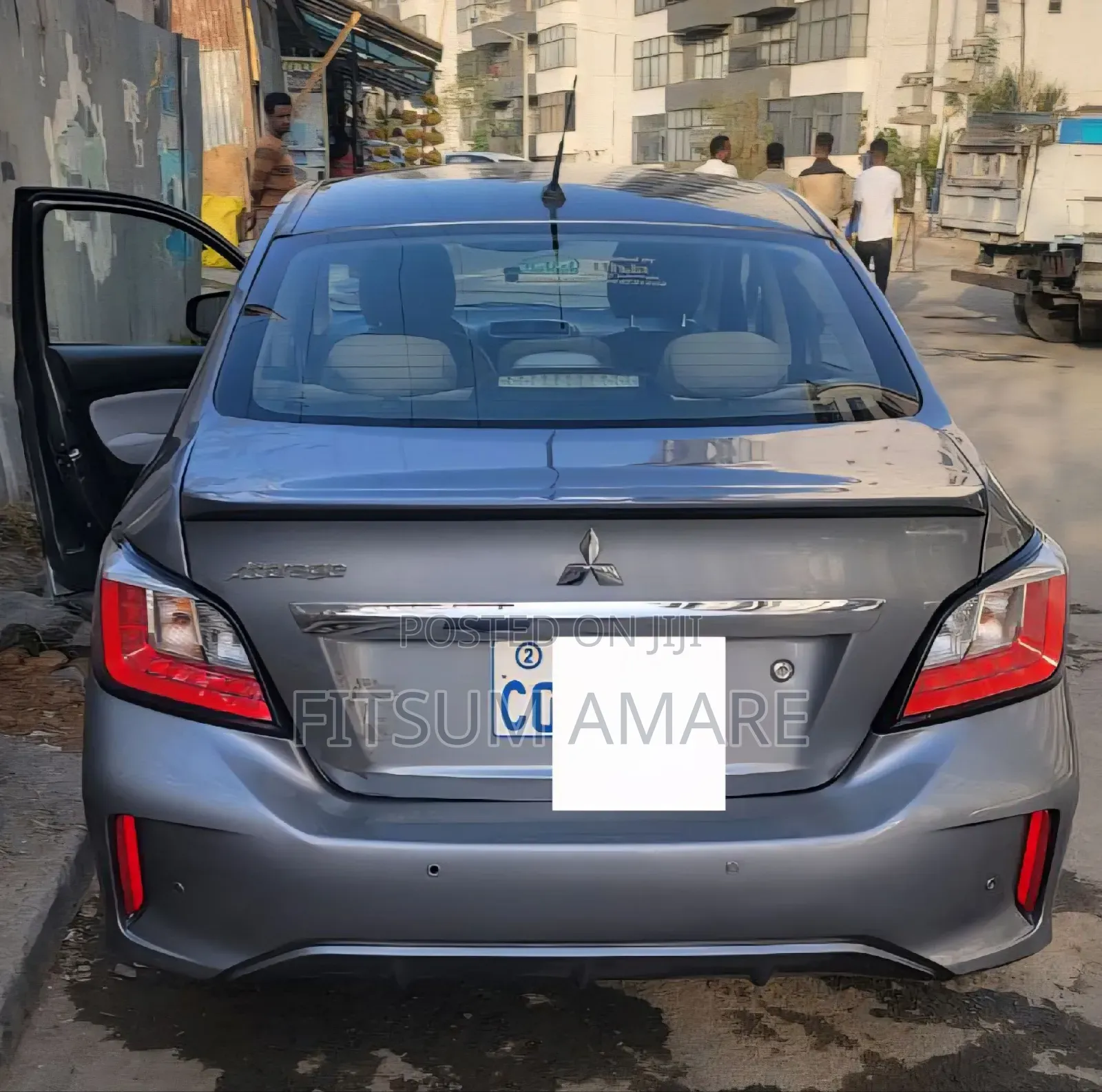 Mitsubishi Attrage 2021 Gray
