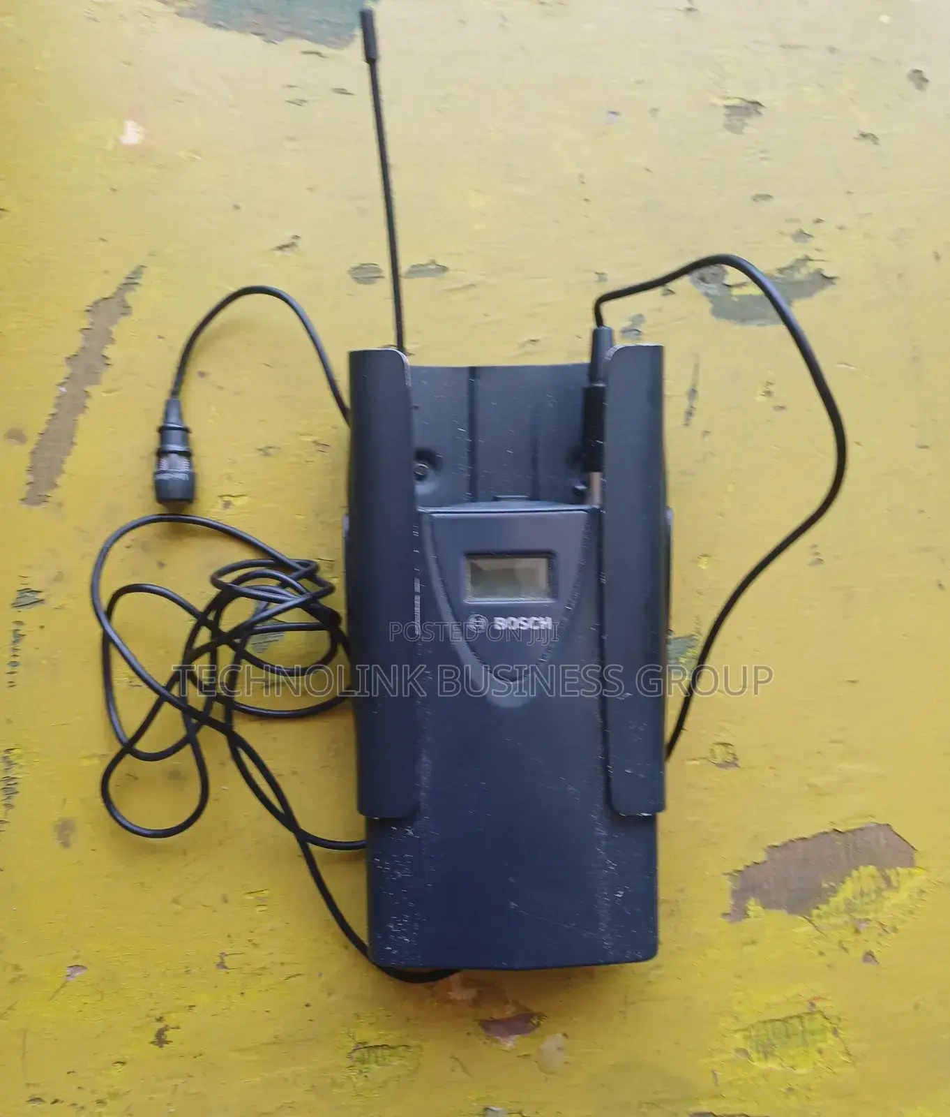 Bosch Mw1-ltx-fx Uhf Wireless Belt-pack Transmitter