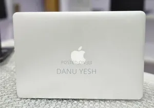 New Laptop Apple MacBook Air 8GB Intel Core i7 SSD 512GB