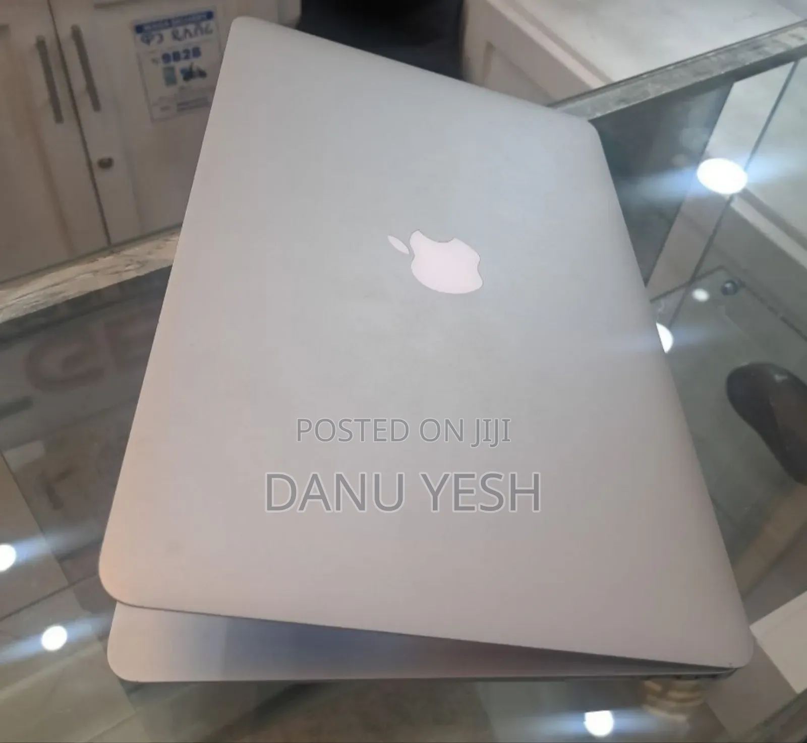 New Laptop Apple MacBook Air 8GB Intel Core i7 SSD 512GB