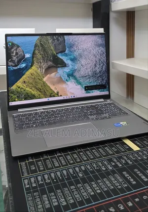 New Laptop Lenovo ThinkBook 13 16GB Intel Core i5 SSD 512GB