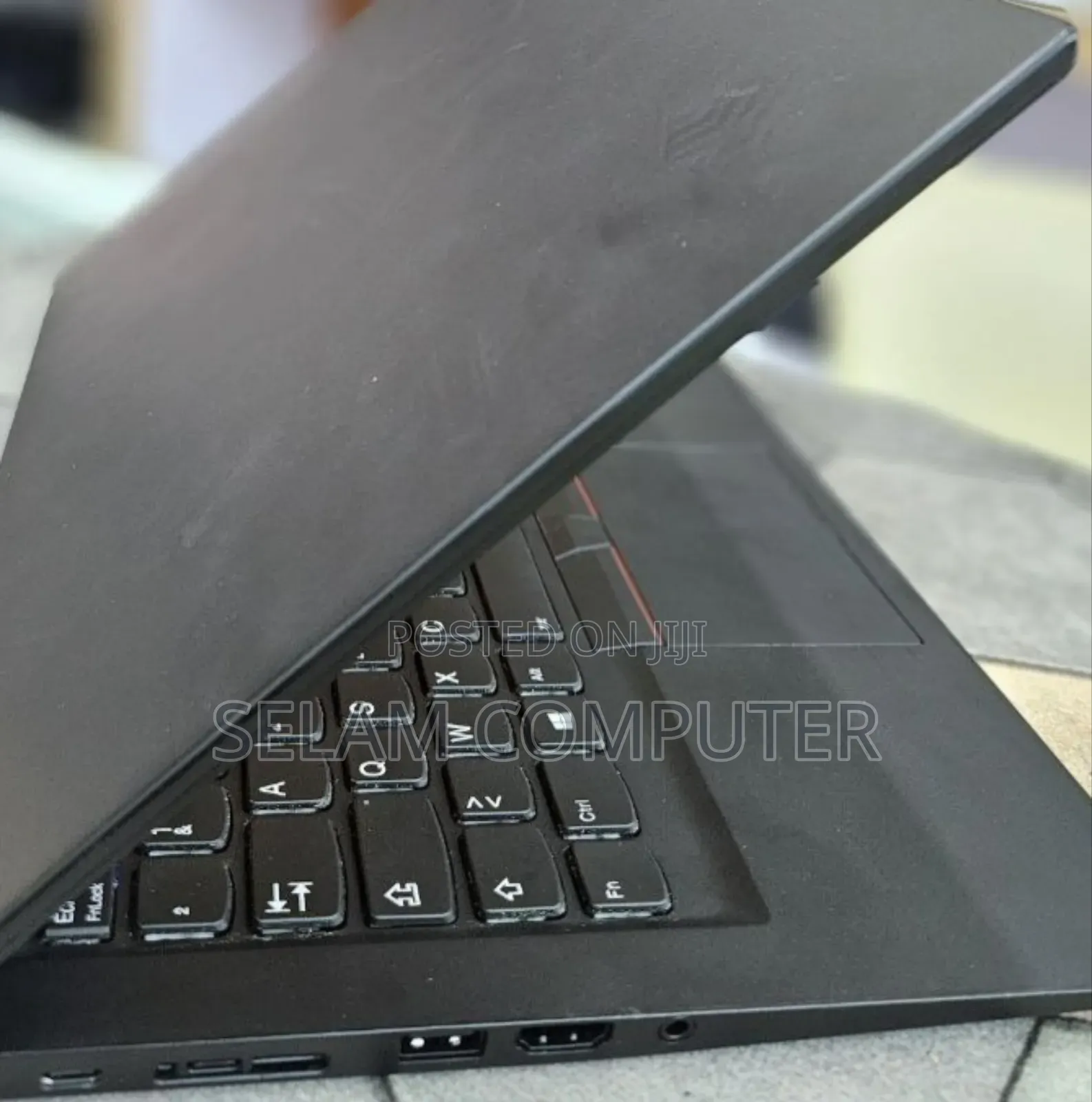 New Laptop Lenovo Thinkpad T490s 8GB AMD Ryzen 5 SSD 512GB