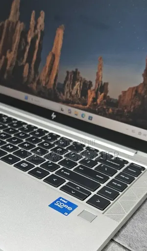 New Laptop HP EliteBook 840 G8 16GB Intel Core i5 SSD 512GB