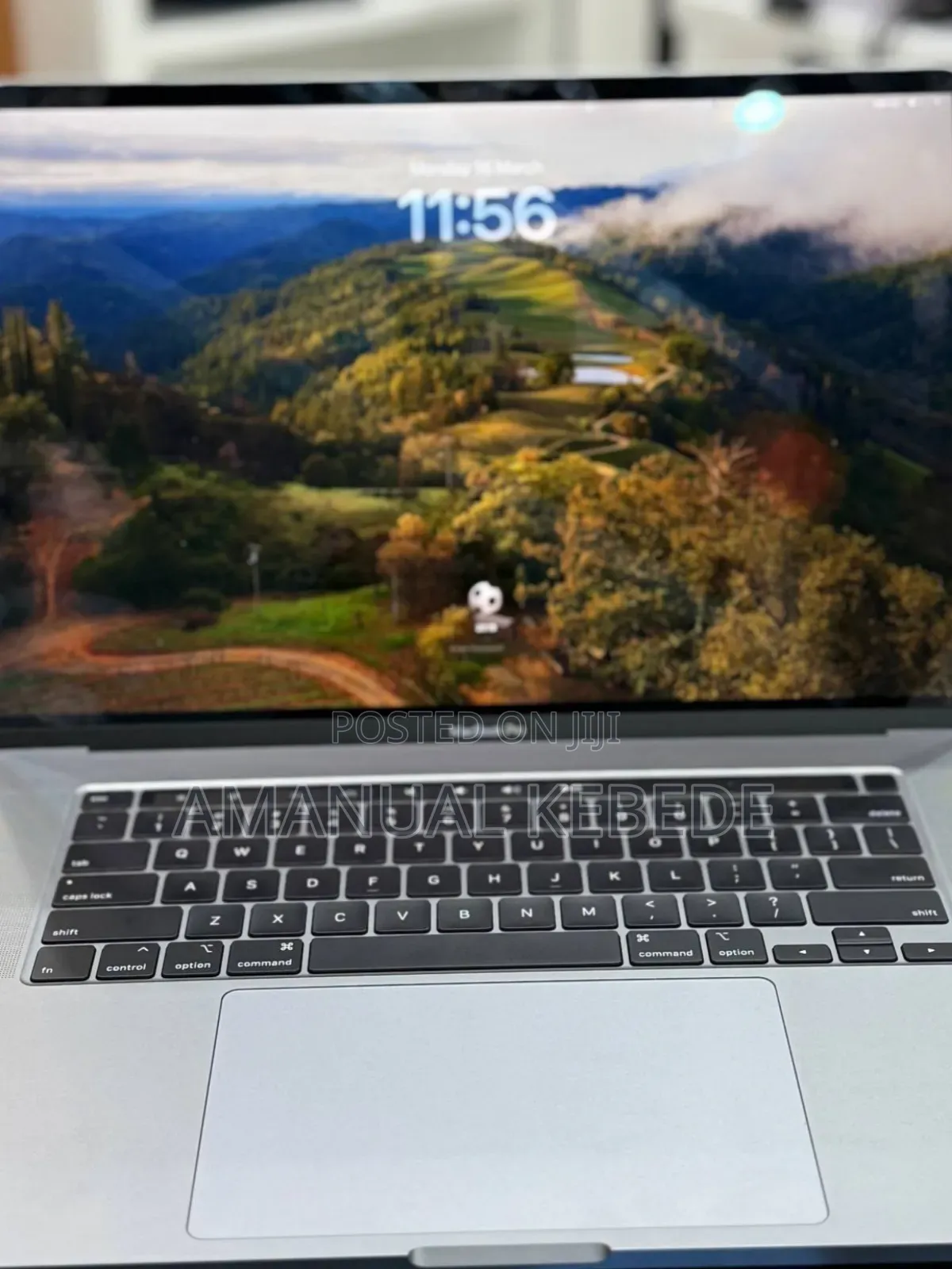 New Laptop Apple MacBook Pro 2019 16GB Intel Core i7 SSD 512GB