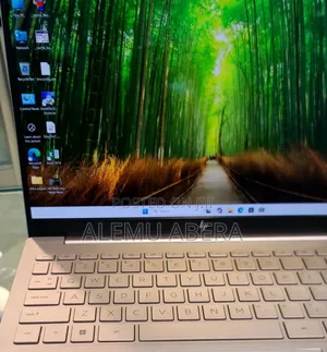 New Laptop HP Pavilion 14 16GB Intel Core i7 SSD 1T