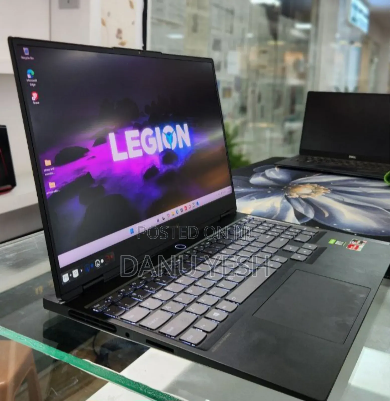 New Laptop Lenovo Legion 7 16GB AMD Ryzen 9 SSD 512GB