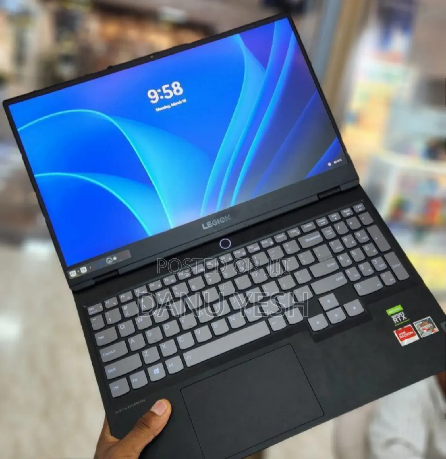New Laptop Lenovo Legion 7 16GB AMD Ryzen 9 SSD 512GB