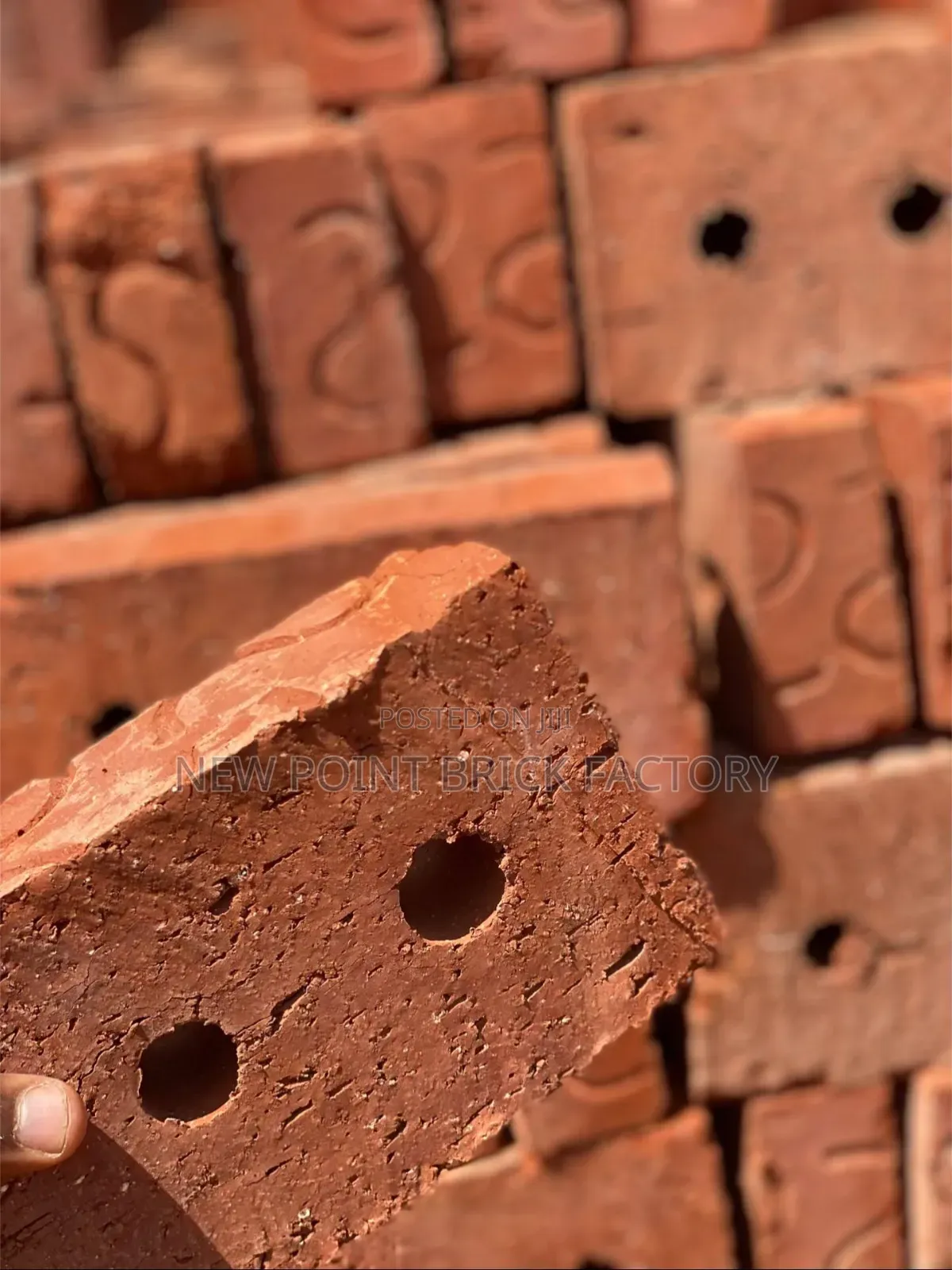 ሸክላ ጡብ - Brick