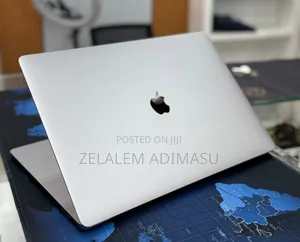 New Laptop Apple MacBook Pro 2019 16GB Intel Core i7 SSD 512GB