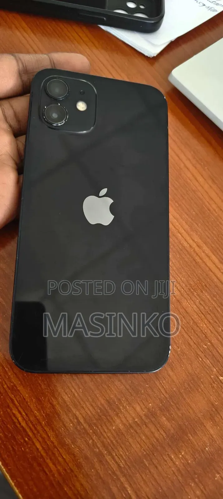 Apple iPhone 12 64 GB Black