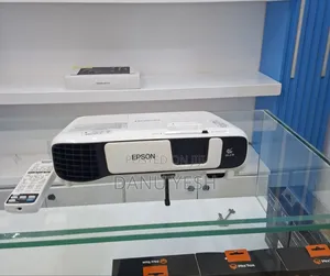 Eepson Projector