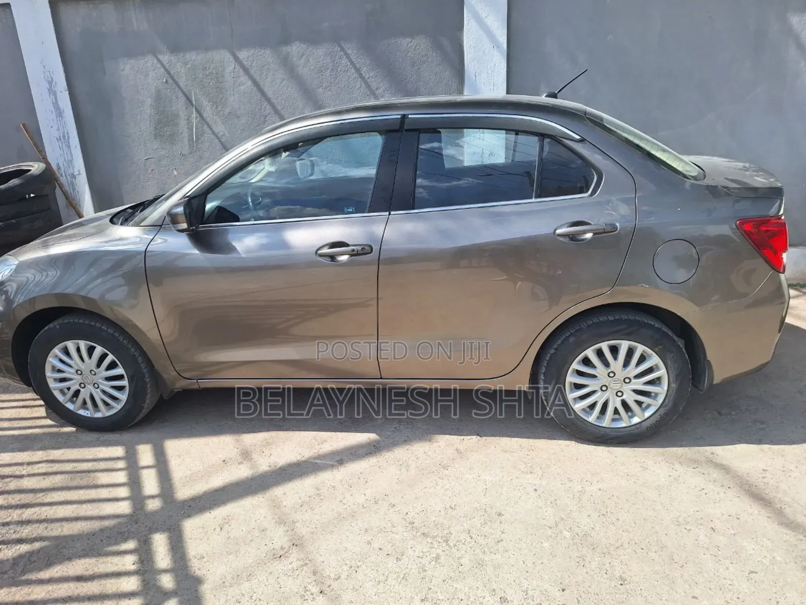 Suzuki Dzire 2022 Gray
