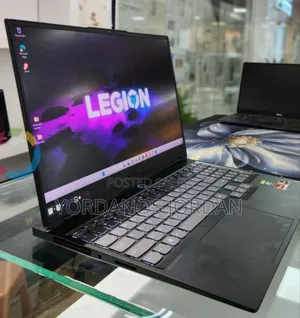New Laptop Lenovo Legion 7 16GB AMD Ryzen 9 SSD 512GB