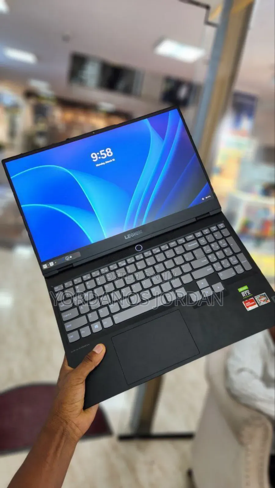 New Laptop Lenovo Legion 7 16GB AMD Ryzen 9 SSD 512GB