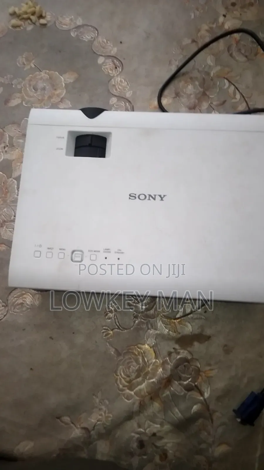 Sony Dx 100 Projector