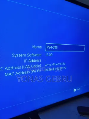 Playstation 4 With 2 Controlers