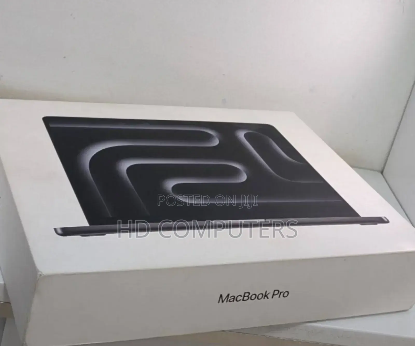 New Apple MacBook Pro 2024 M4 Pro 14-inch 24GB Apple M4 Pro SSD 512GB