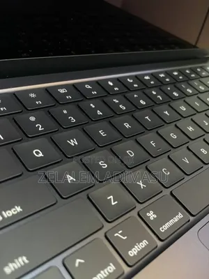 New Laptop Apple MacBook Air 2025 M4 13-inch 16GB Apple M4 SSD 512GB