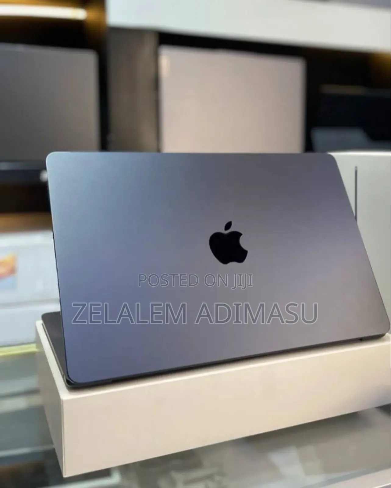 New Laptop Apple MacBook Air 2025 M4 13-inch 16GB Apple M4 SSD 512GB