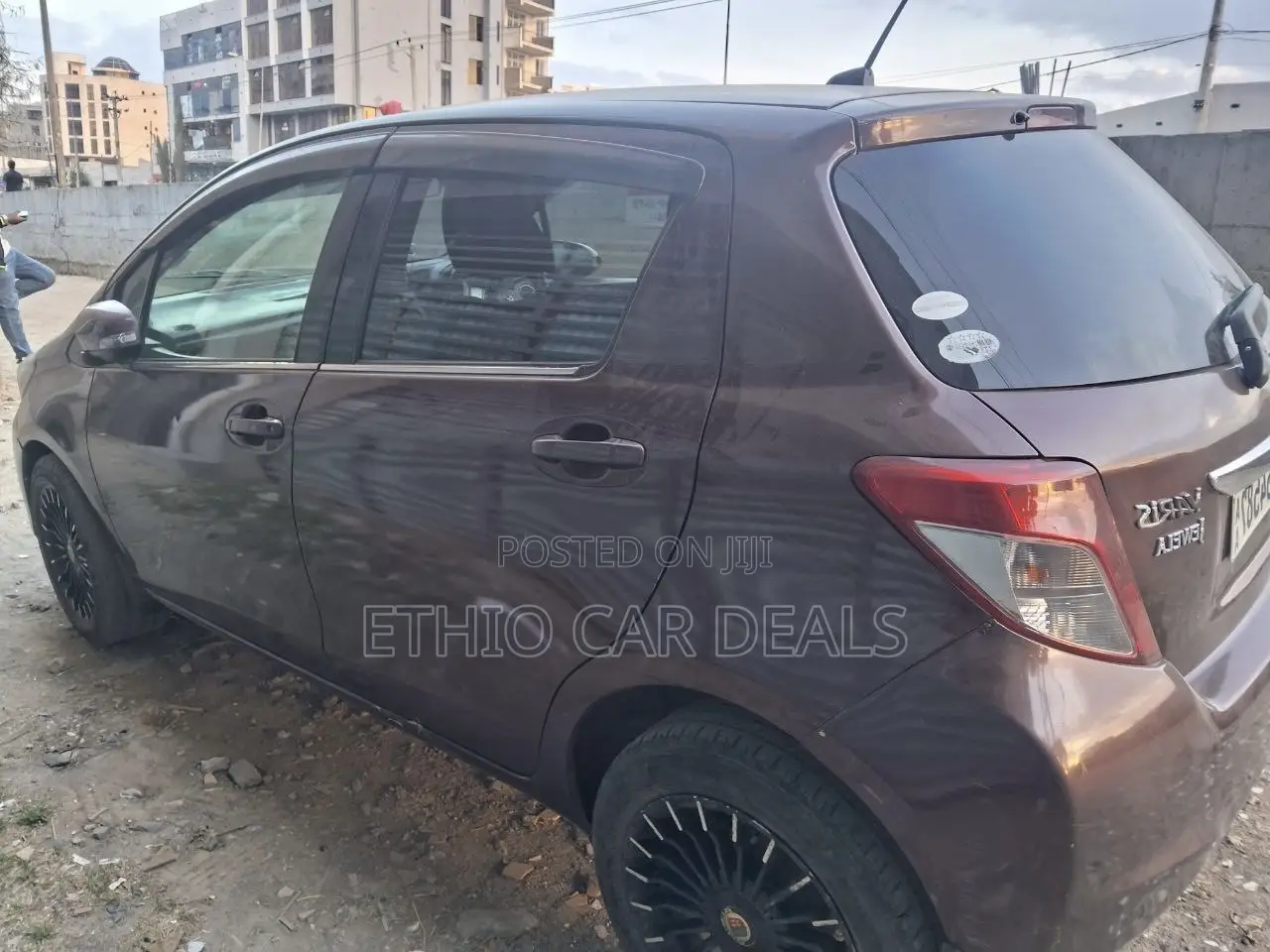 Toyota Yaris 2012 Burgundy