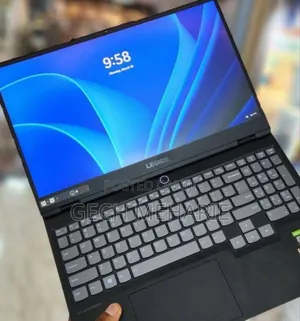 New Laptop Lenovo Legion Slim 5 16GB AMD Ryzen 9 SSD 512GB