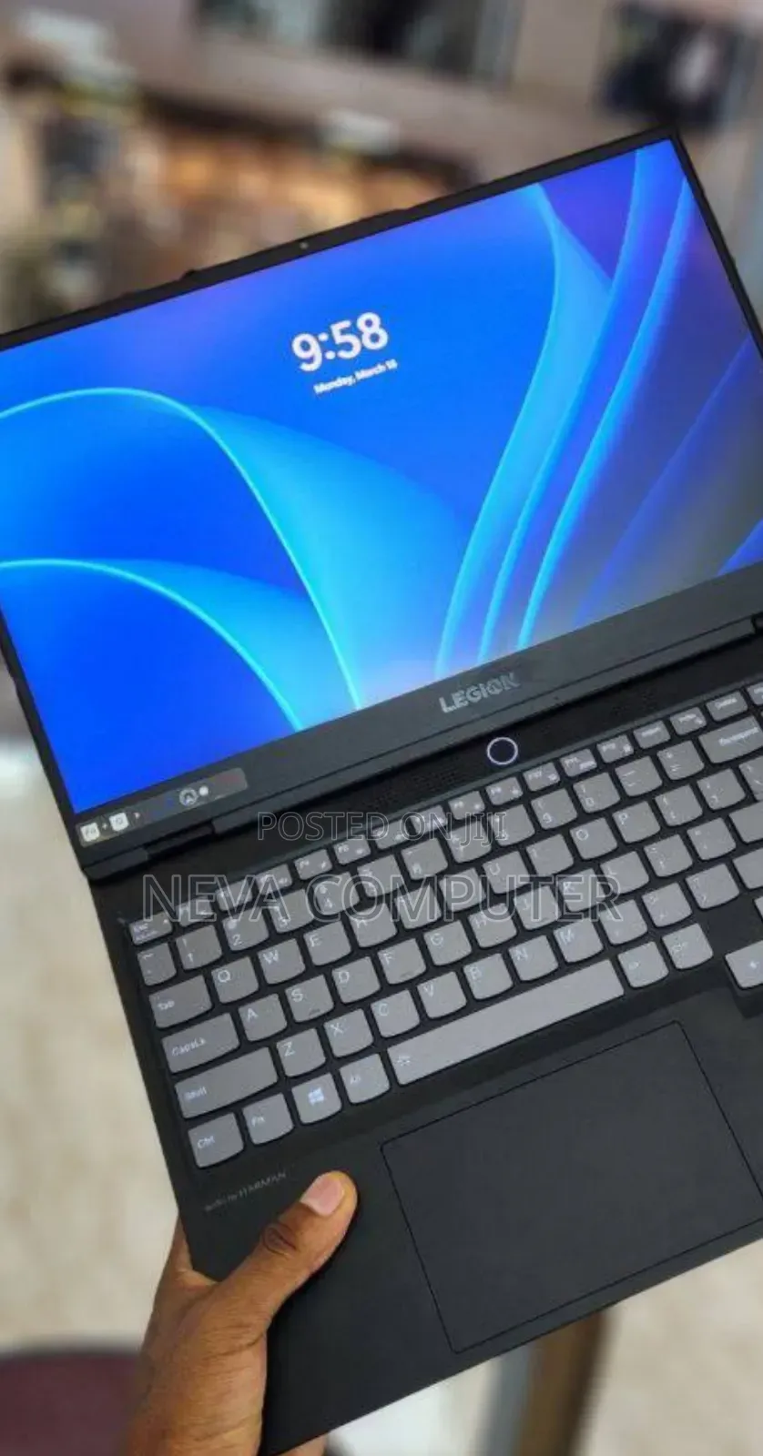 New Laptop Lenovo Legion 7 16GB Intel Core Ultra 9 SSD 512GB