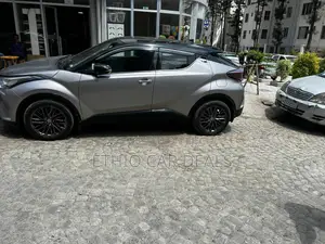 Toyota C-HR 2020 Gray