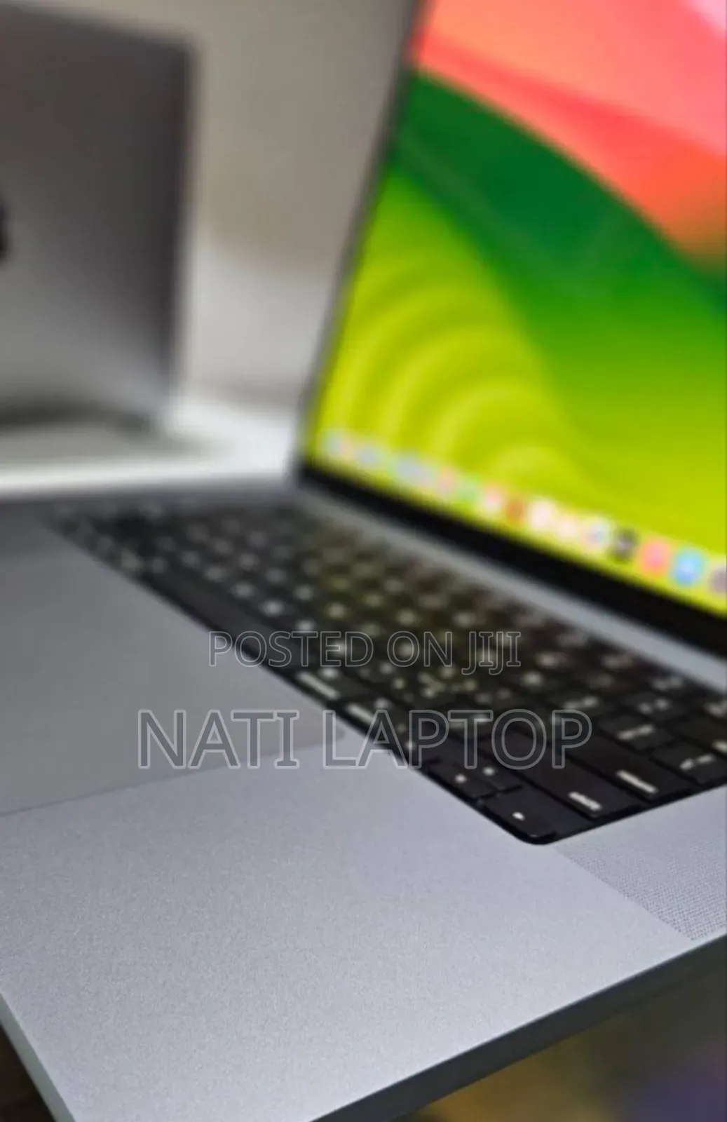 New Laptop Apple MacBook Pro M1 32GB Apple M1 Pro SSD 1T